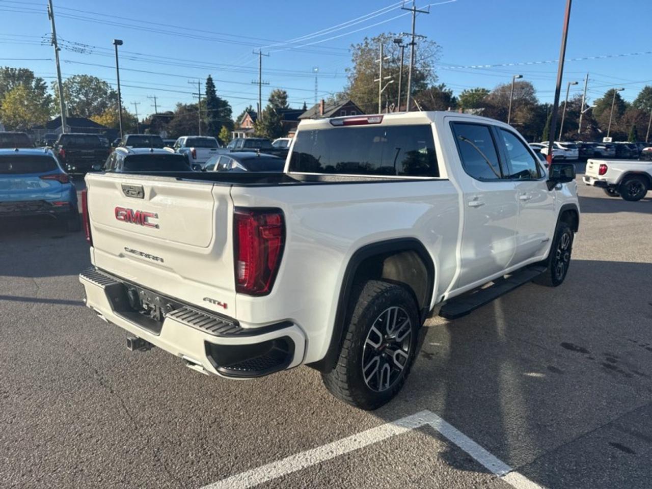 2022 GMC Sierra 1500 Limited Crew Cab Short Box 4-Wheel Drive AT4 Photo