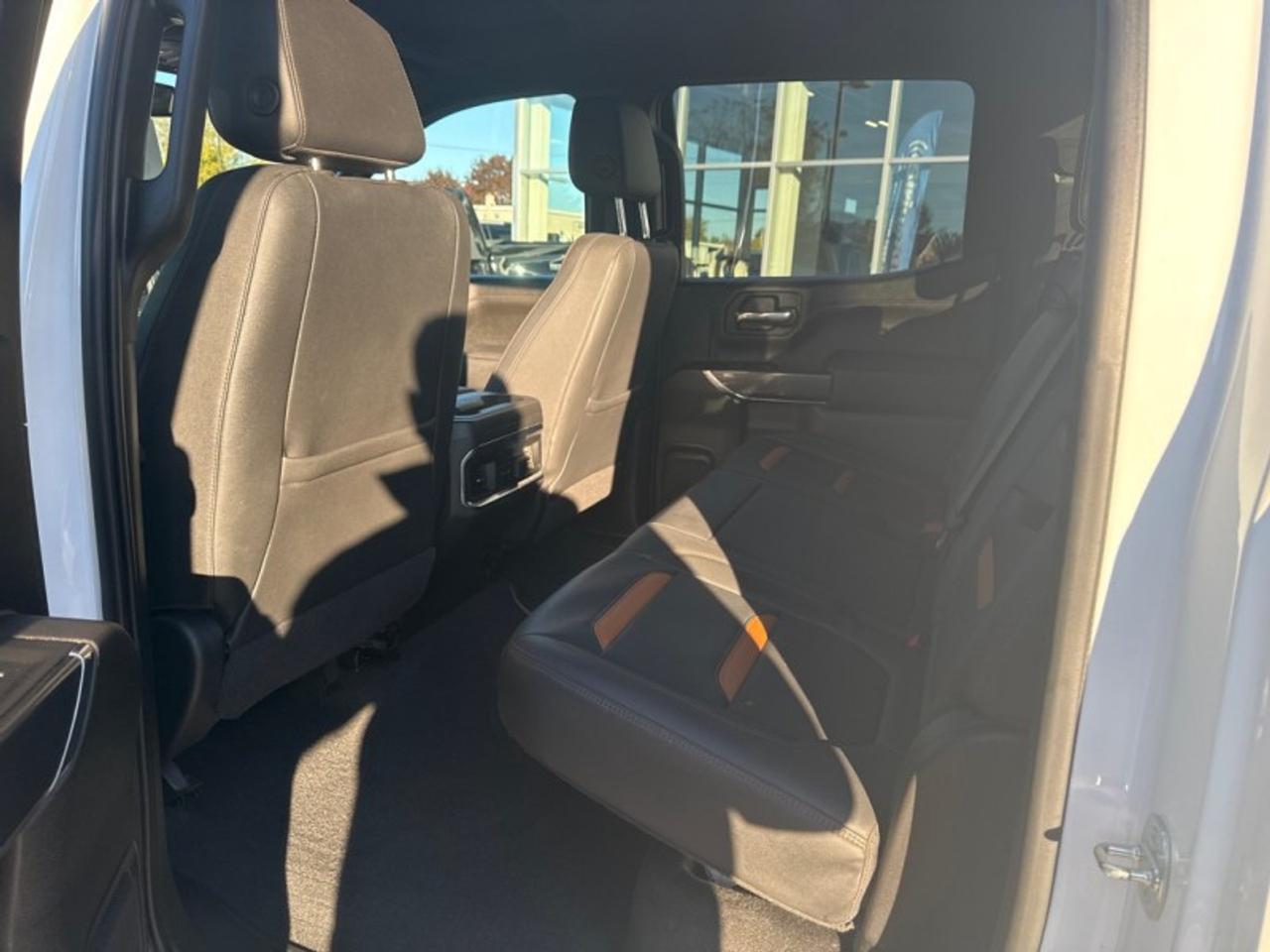 2022 GMC Sierra 1500 Limited Crew Cab Short Box 4-Wheel Drive AT4 Photo