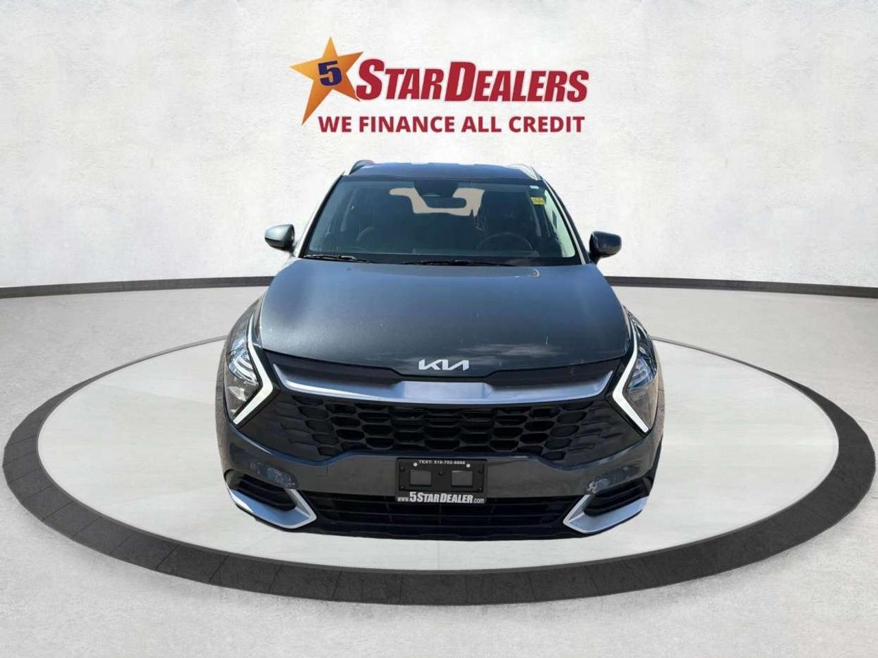 2025 Kia Sportage LX/CARPLAY/LOW KM/BUPCAM/WE FINANCE ALL CREDIT! Photo5