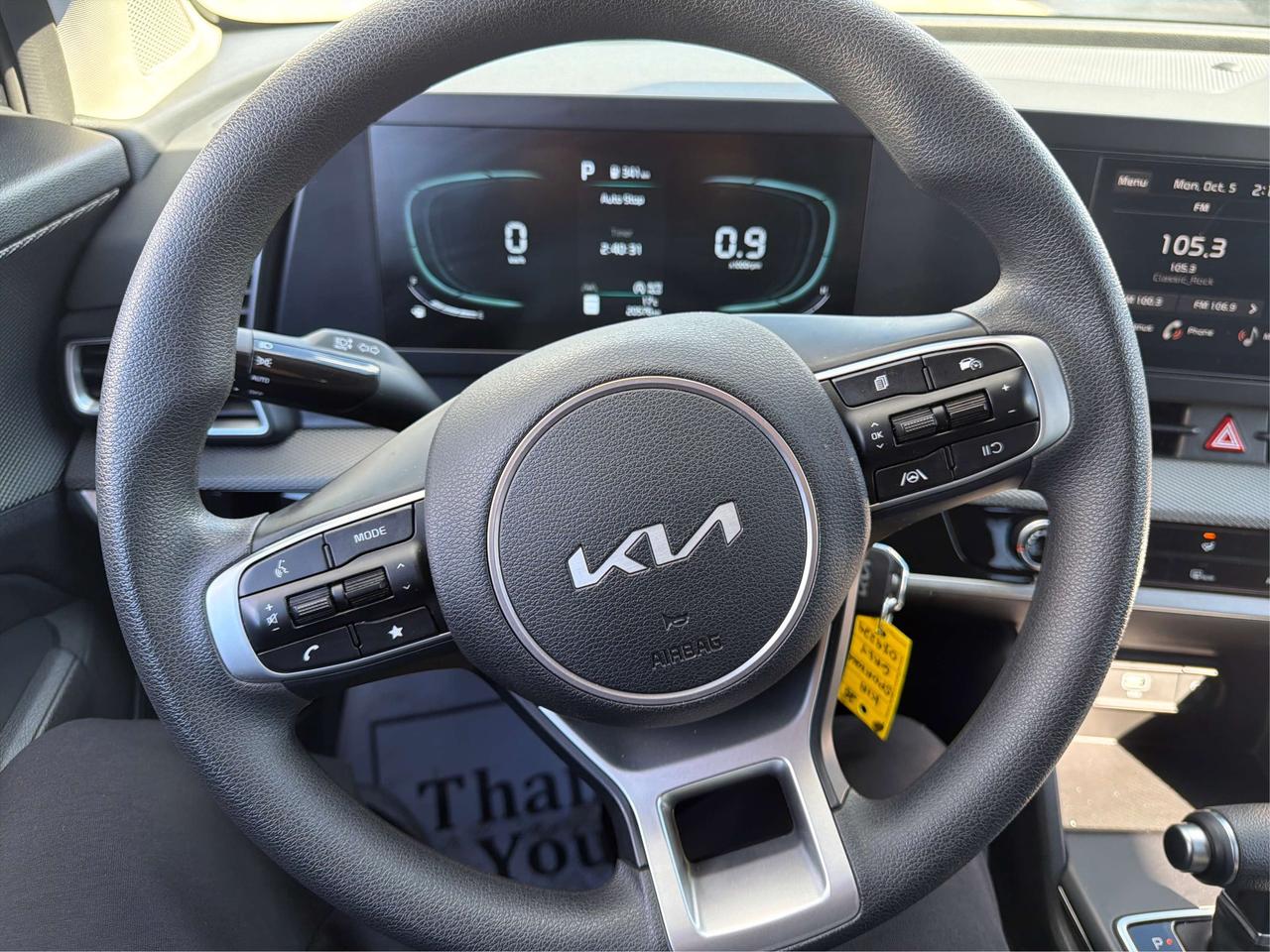 2025 Kia Sportage LX/CARPLAY/LOW KM/BUPCAM/WE FINANCE ALL CREDIT! Photo