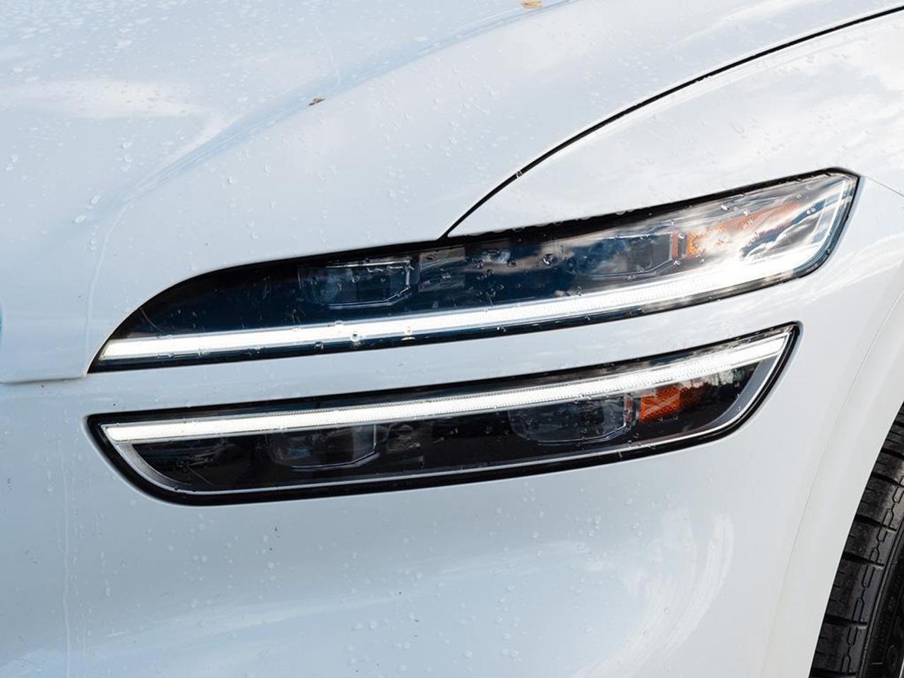 2023 Genesis GV70  Photo