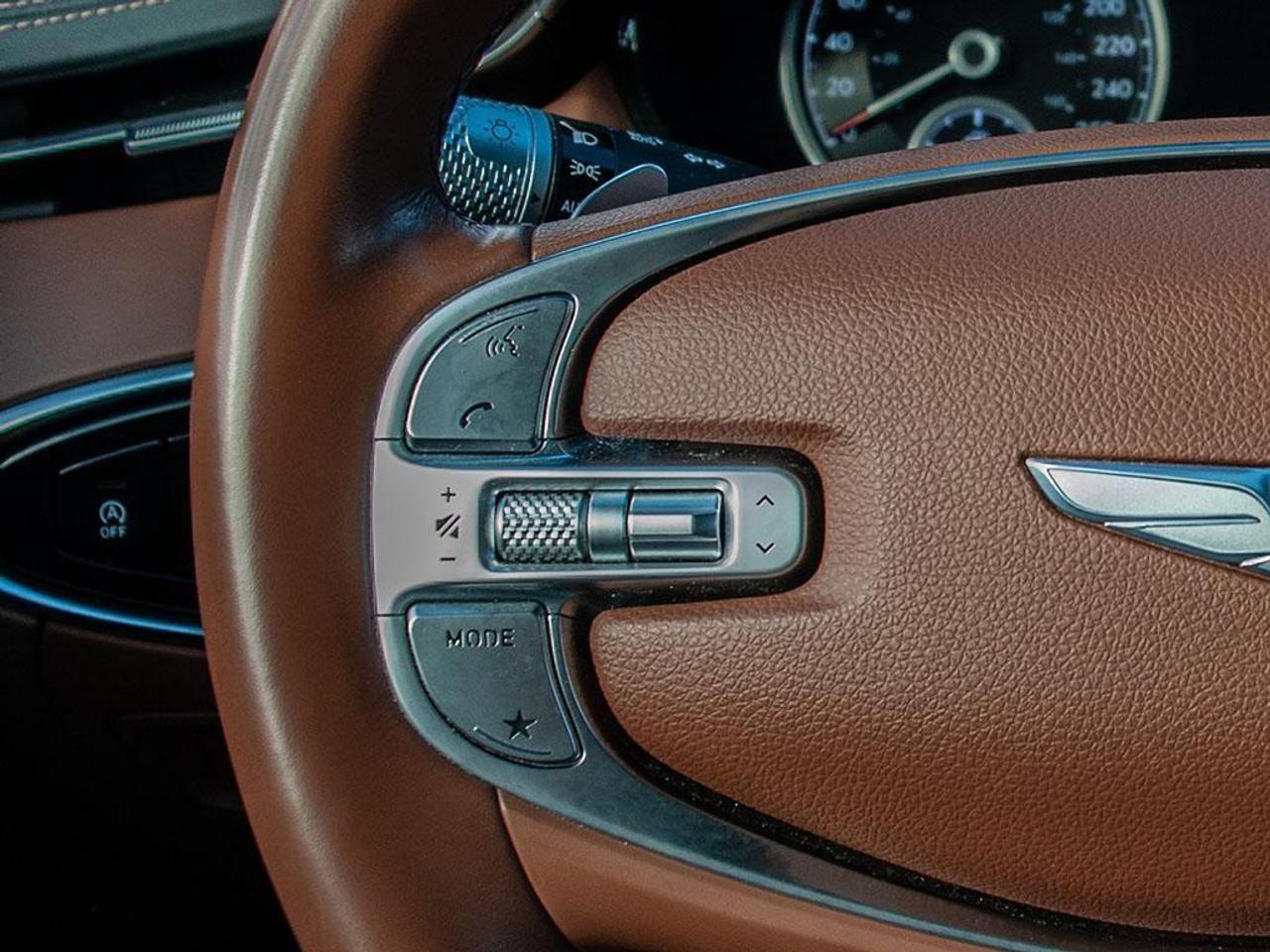 2023 Genesis GV70  Photo