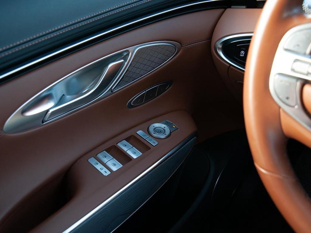 2023 Genesis GV70  Photo