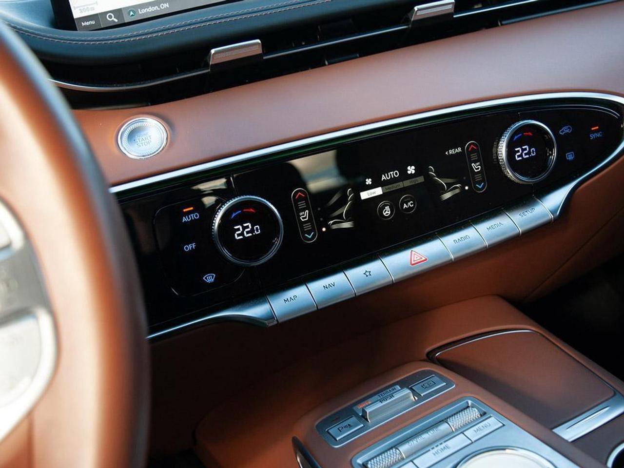 2023 Genesis GV70  Photo