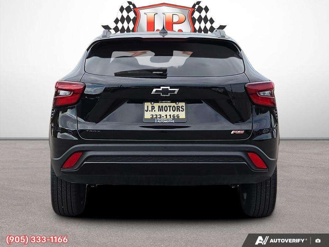 2025 Chevrolet Trax 2RS Apple CarPlay & Android Auto • Built-In Wi-Fi Hotspot • Remote Start System • Heated Front Seats • Power Driver Seat Photo