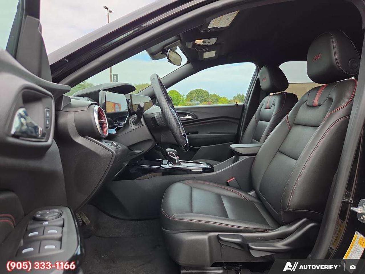 2025 Chevrolet Trax 2RS Apple CarPlay & Android Auto • Built-In Wi-Fi Hotspot • Remote Start System • Heated Front Seats • Power Driver Seat Photo