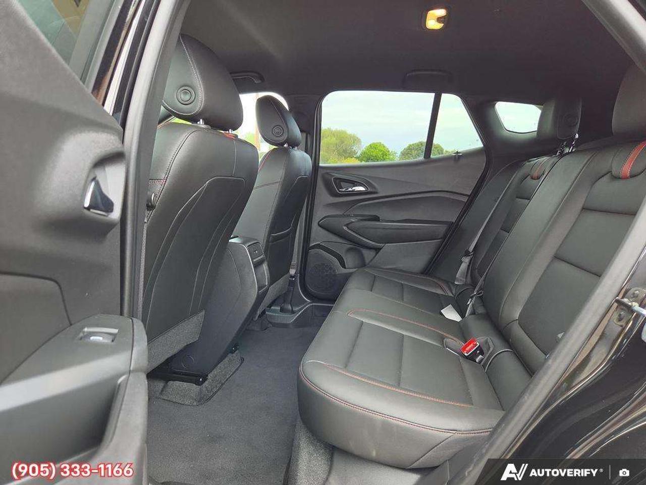 2025 Chevrolet Trax 2RS Apple CarPlay & Android Auto • Built-In Wi-Fi Hotspot • Remote Start System • Heated Front Seats • Power Driver Seat Photo