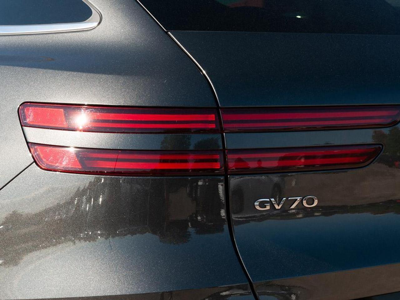 2024 Genesis GV70  Photo