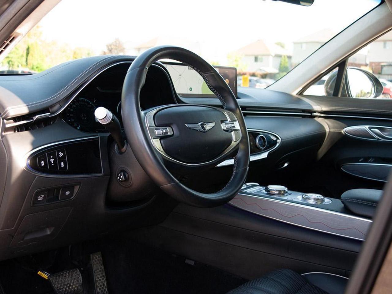 2024 Genesis GV70  Photo