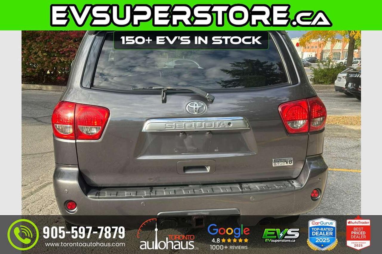 2012 Toyota Sequoia Platinum/Clean Carfax Photo3
