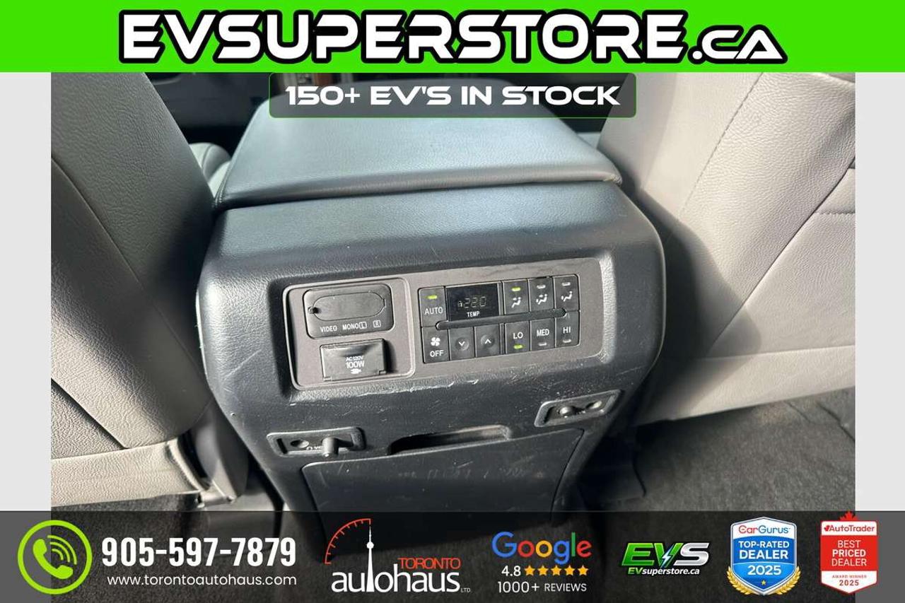 2012 Toyota Sequoia Platinum/Clean Carfax Photo