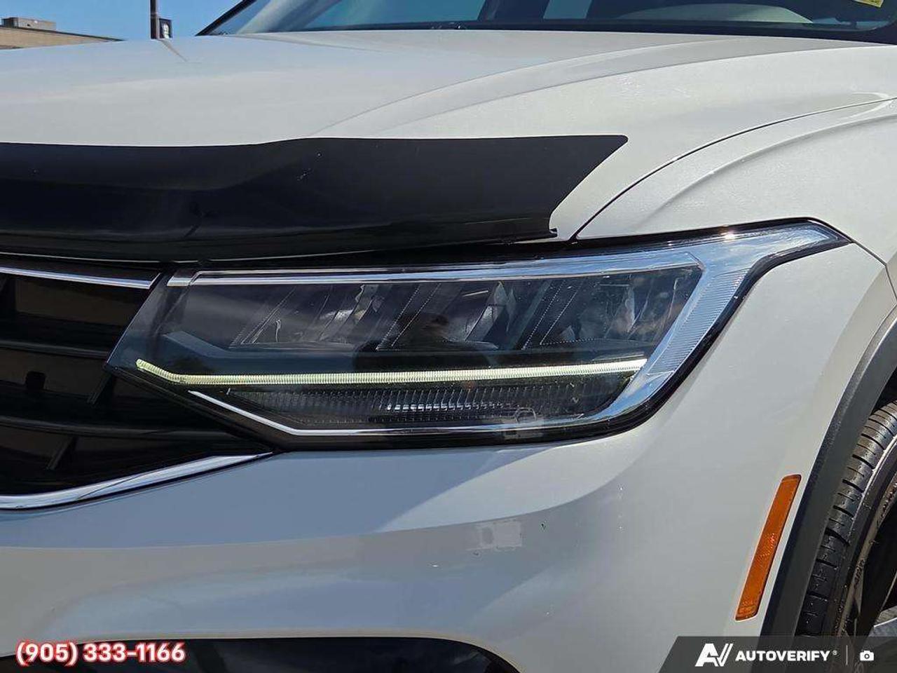 2024 Volkswagen Tiguan Comfortline R-Line Black Edition Apple CarPlay & Android Auto • Power Sunroof • Built-In Wi-Fi Hotspot • Remote Start Sys Photo