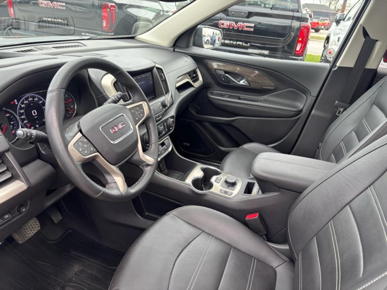 2024 GMC Terrain Denali 4dr All-Wheel Drive Photo