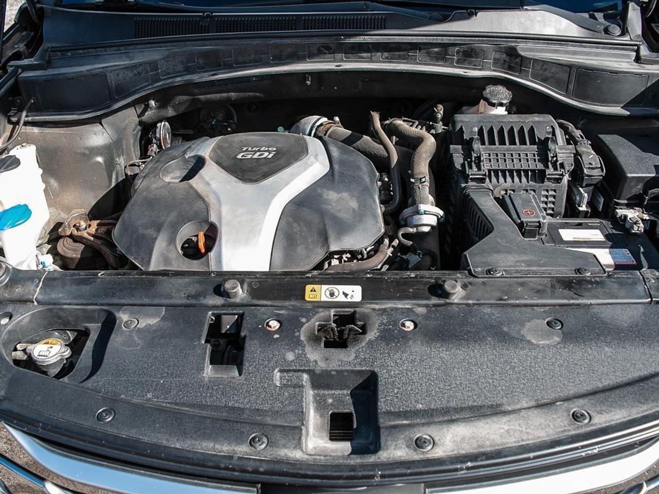 2015 Hyundai Santa Fe Sport  Photo