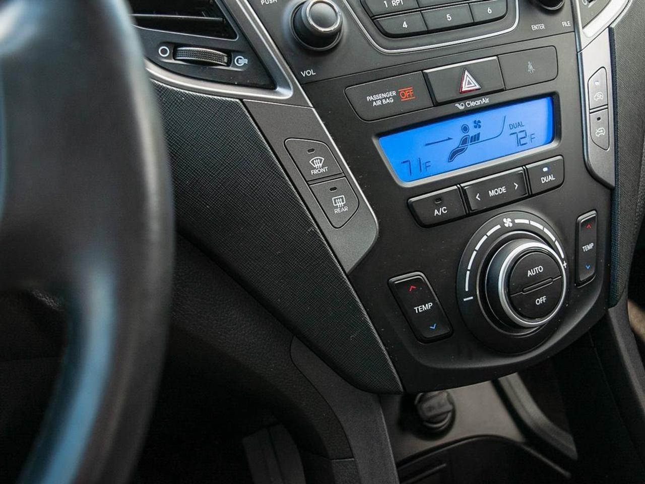 2015 Hyundai Santa Fe Sport  Photo