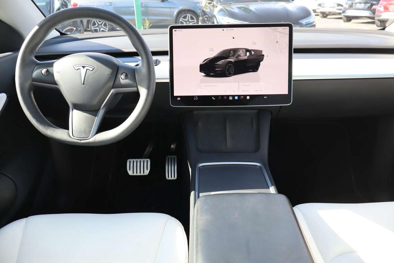 2022 Tesla Model Y Performance   Dual Motor   AWD   White Interior   No Accident Photo