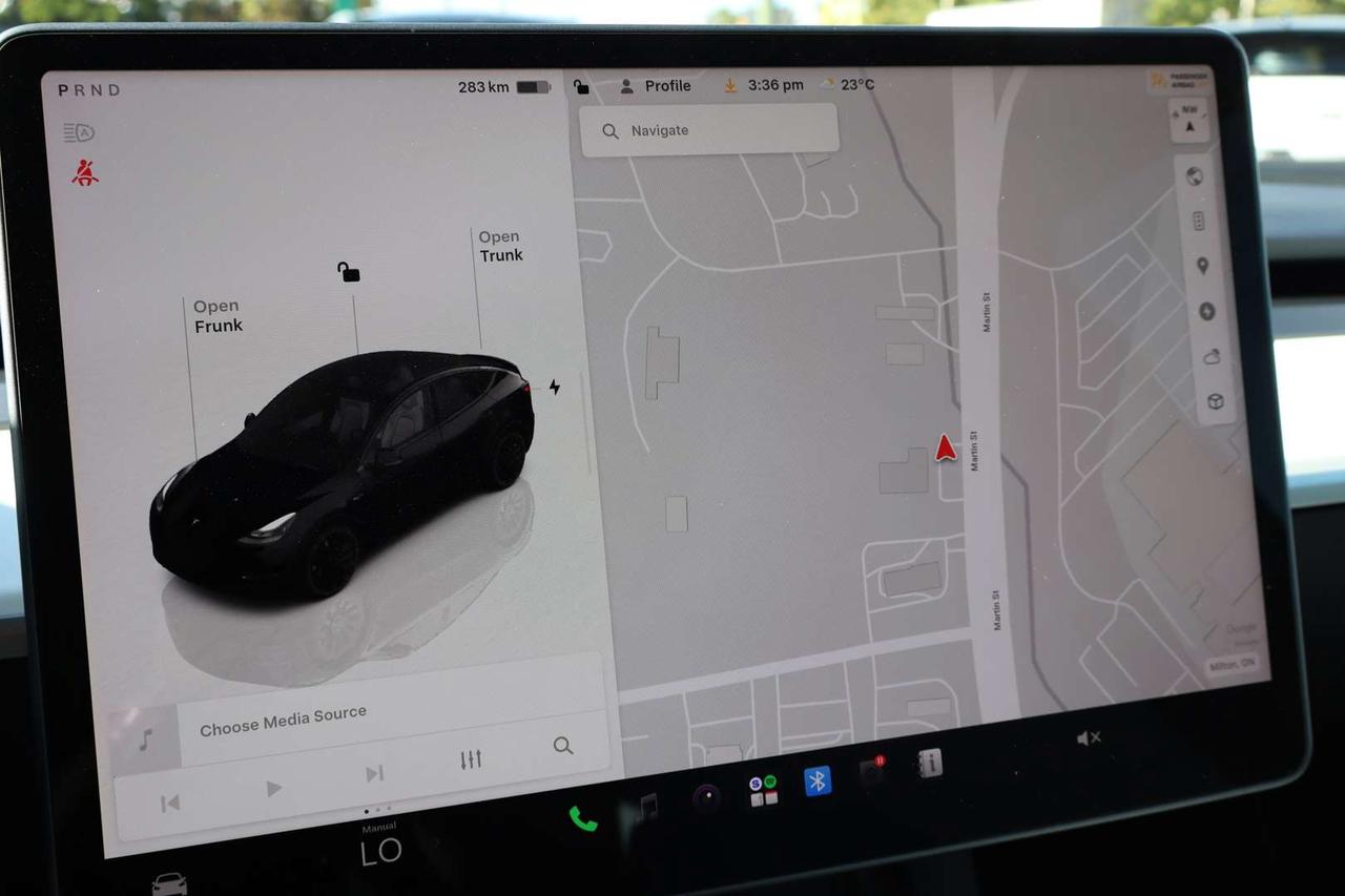 2022 Tesla Model Y Performance   Dual Motor   AWD   White Interior   No Accident Photo