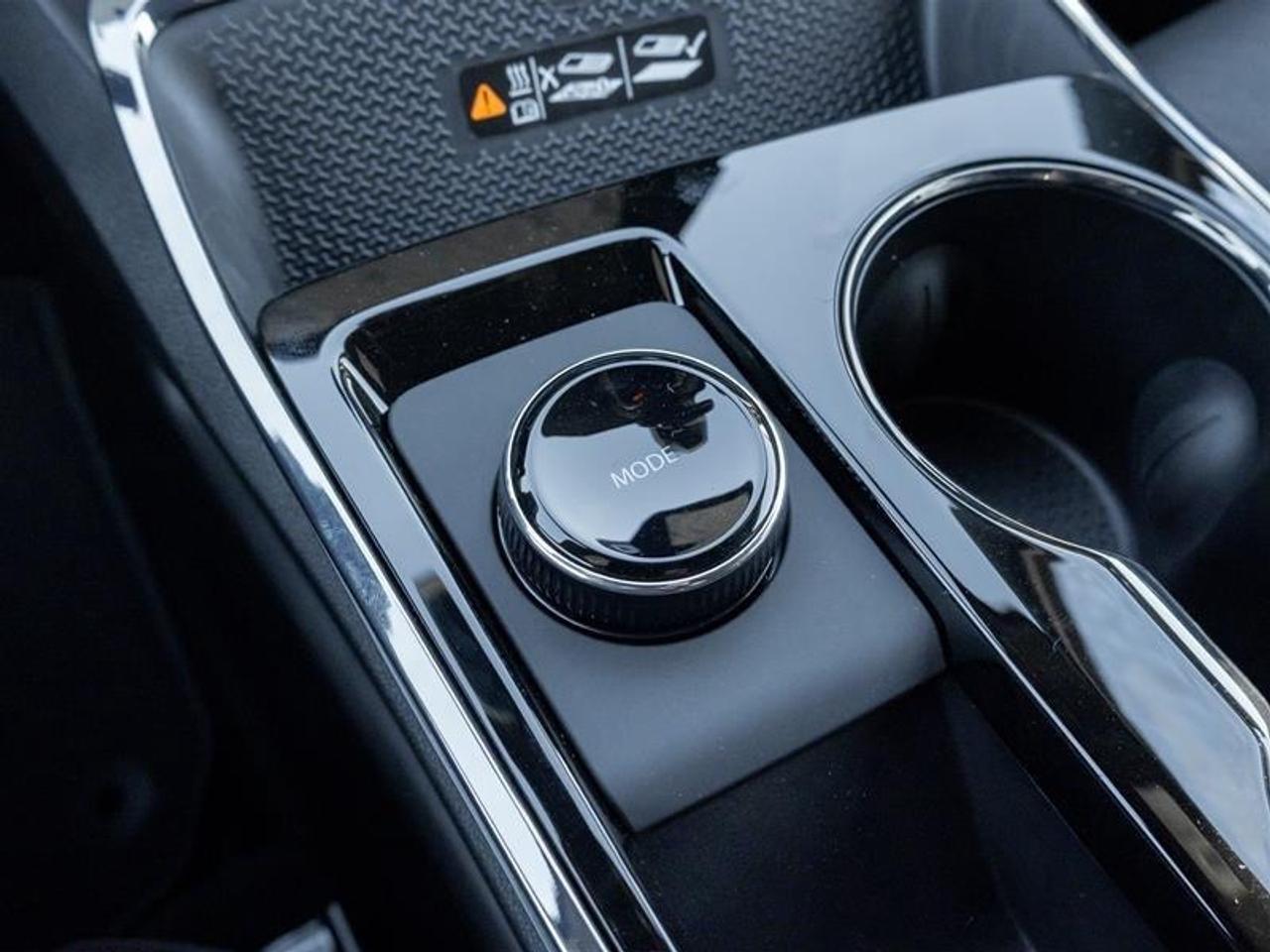 2027 Chevrolet Equinox RS 4dr All-Wheel Drive Photo