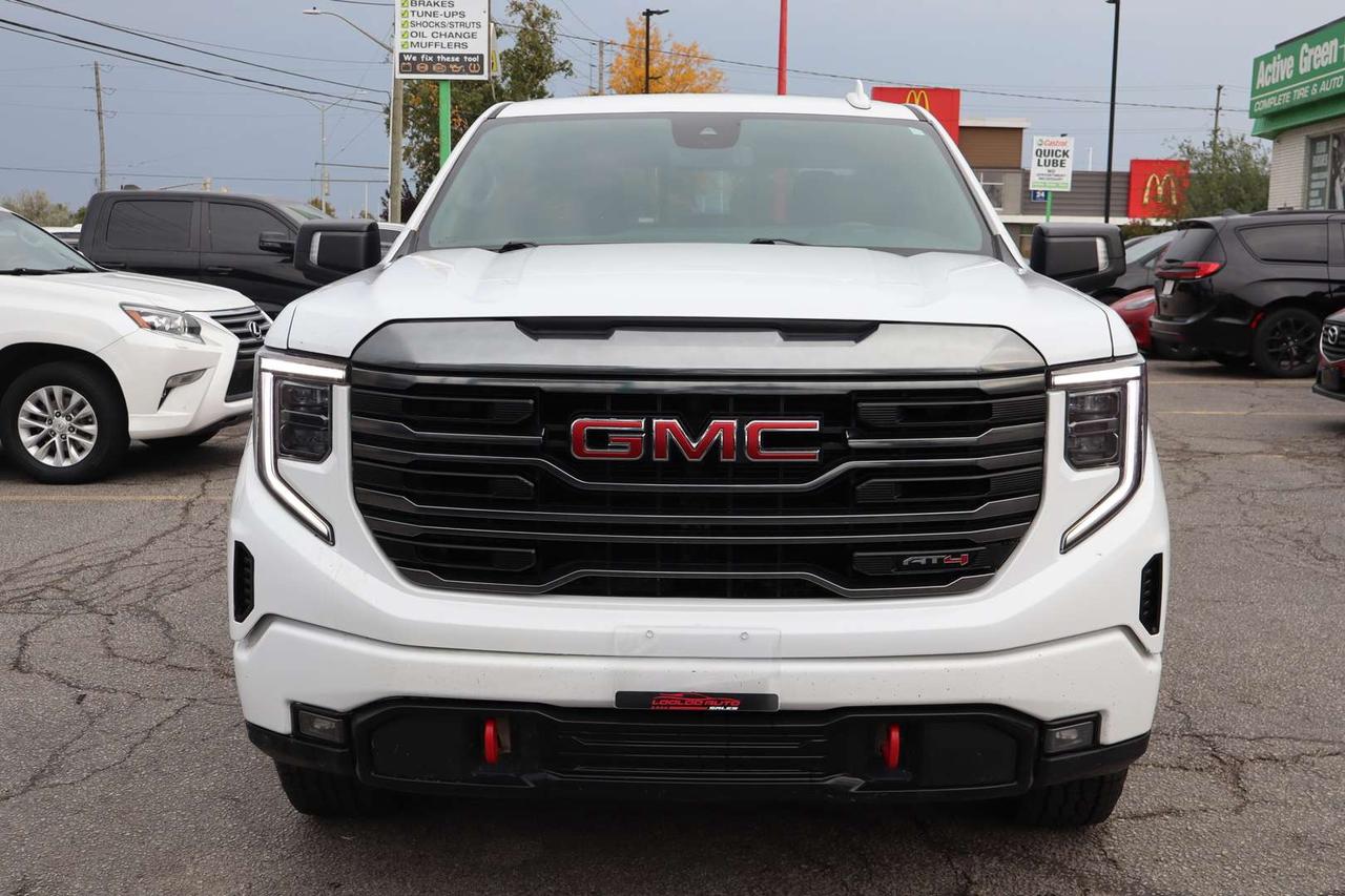 2022 GMC Sierra 1500 AT4 Crew Cab 4WD 6.2L No Accident Clean Carfax Photo5