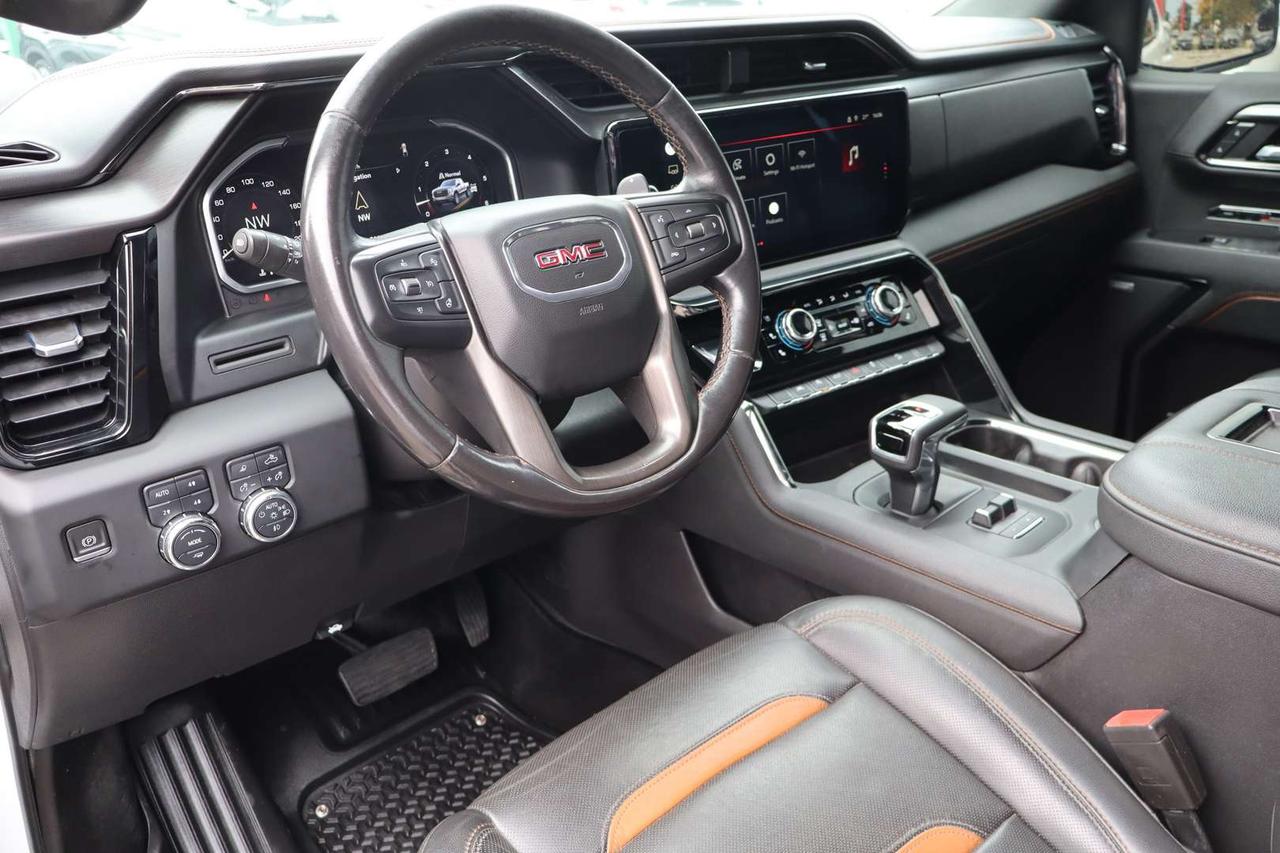 2022 GMC Sierra 1500 AT4 Crew Cab 4WD 6.2L No Accident Clean Carfax Photo