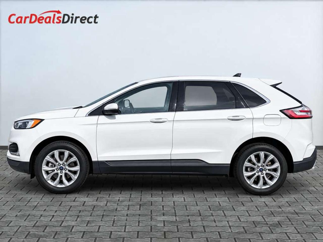 2022 Ford Edge TITANIUM AWD / 2.0L ECOBOOST / LEATHER / NAVI / PANORAMIC ROOF / HEATED SEATS Photo