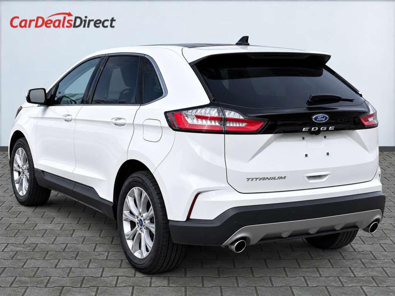 2022 Ford Edge TITANIUM AWD / 2.0L ECOBOOST / LEATHER / NAVI / PANORAMIC ROOF / HEATED SEATS Photo