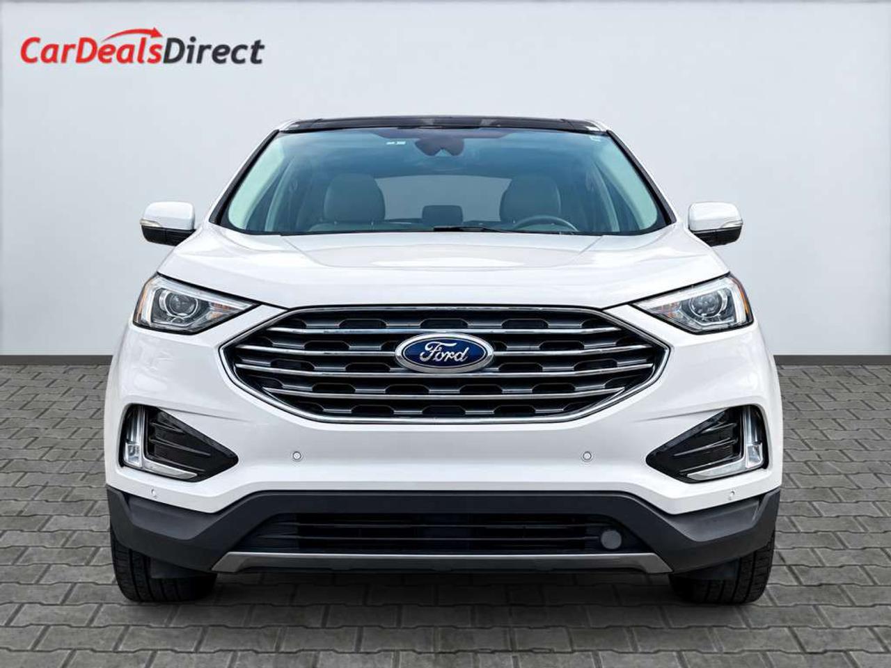 2022 Ford Edge TITANIUM AWD / 2.0L ECOBOOST / LEATHER / NAVI / PANORAMIC ROOF / HEATED SEATS Photo1