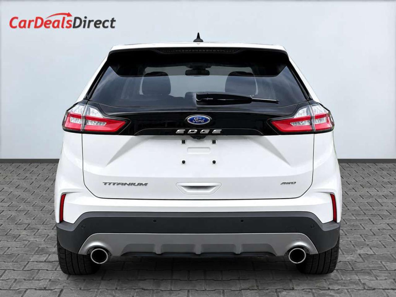 2022 Ford Edge TITANIUM AWD / 2.0L ECOBOOST / LEATHER / NAVI / PANORAMIC ROOF / HEATED SEATS Photo