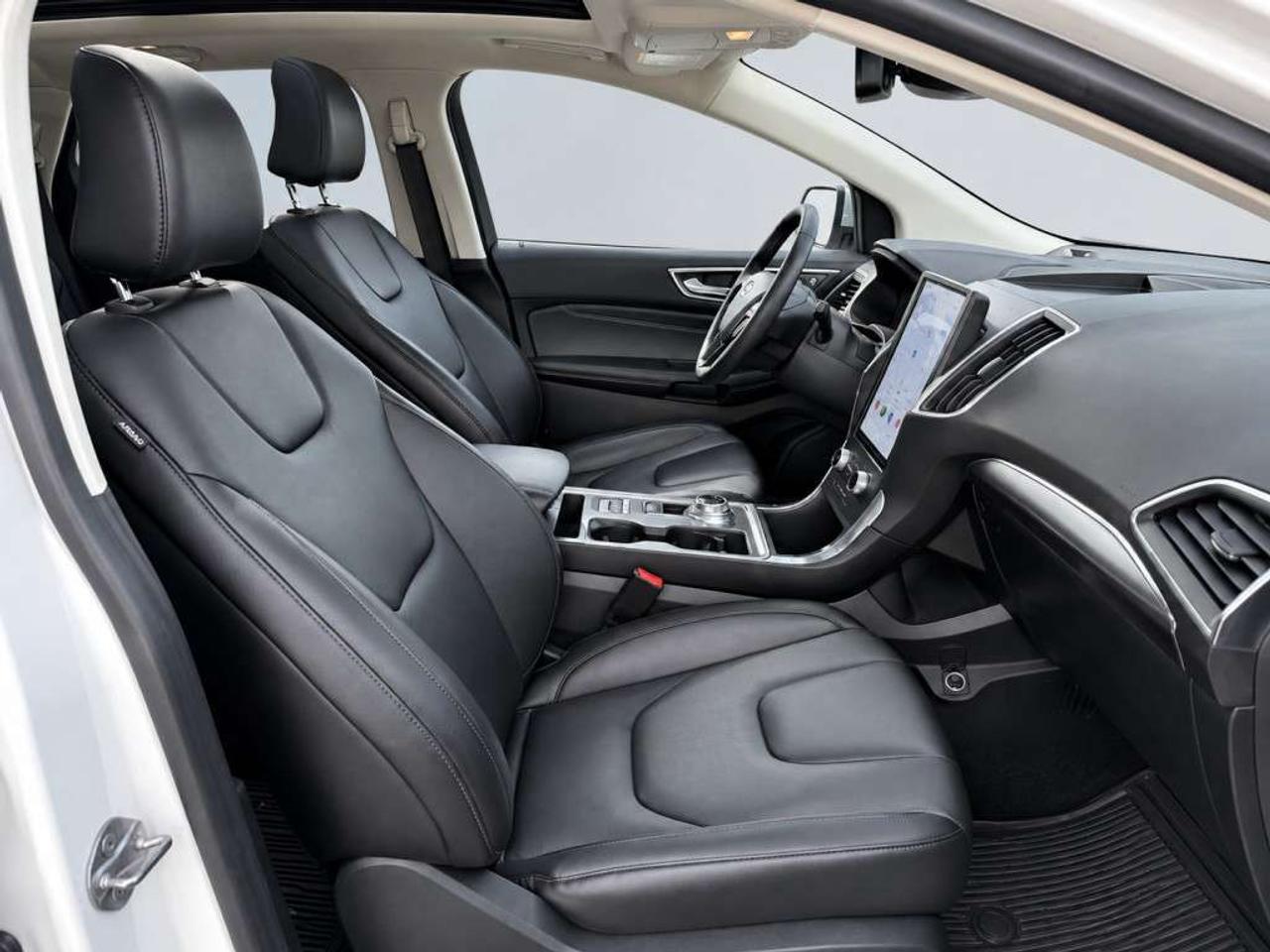 2022 Ford Edge TITANIUM AWD / 2.0L ECOBOOST / LEATHER / NAVI / PANORAMIC ROOF / HEATED SEATS Photo