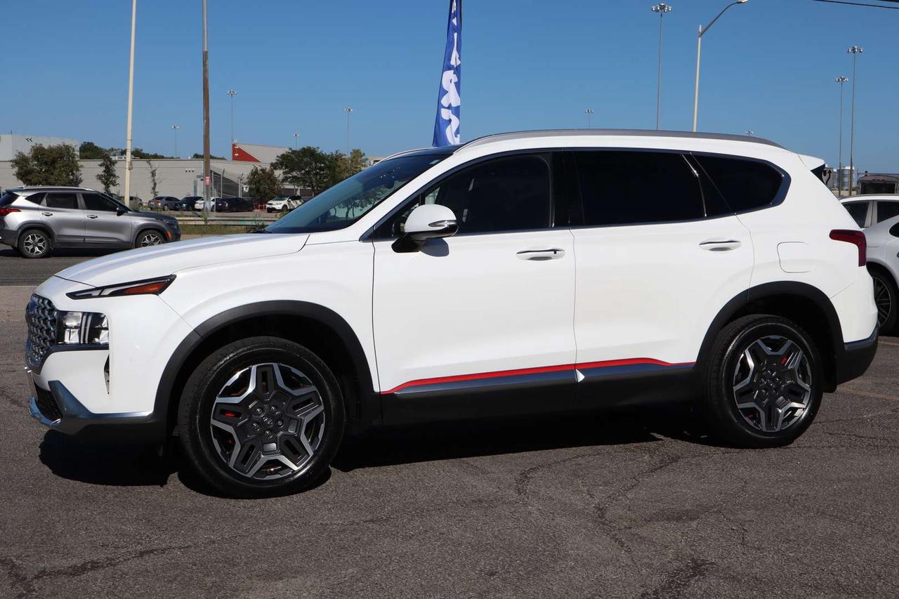 2023 Hyundai Santa Fe Luxury Hybrid Panoramic Sunroof $103/Weekly Photo2
