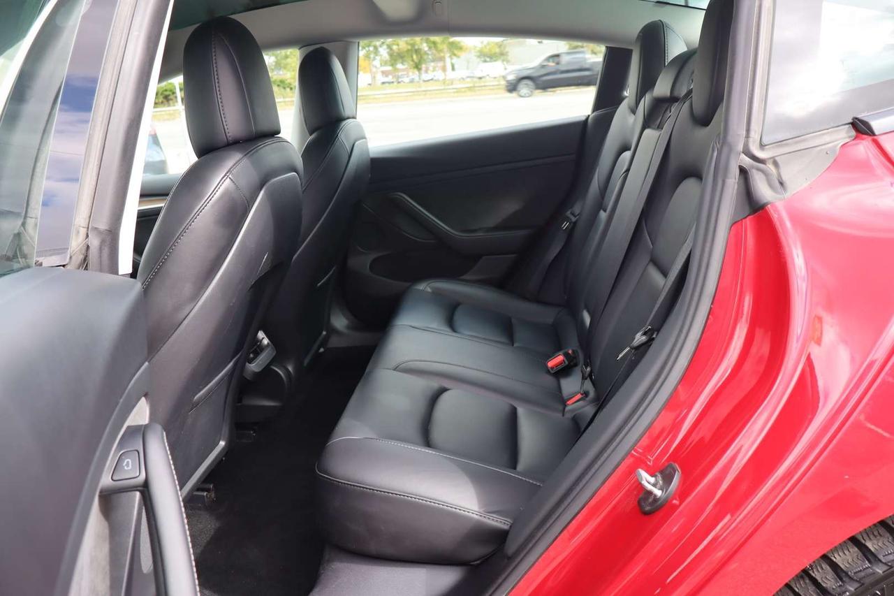 2022 Tesla Model 3 Standard Range Plus No Accident $97/Weekly​ Photo