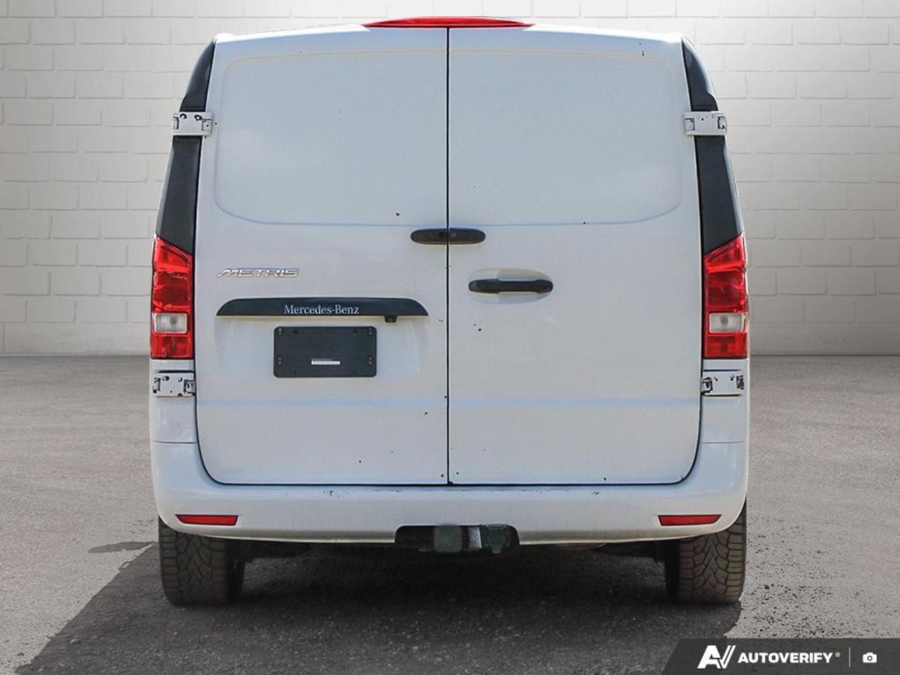 2019 Mercedes-Benz Metris Cargo Van 126" WB Photo3