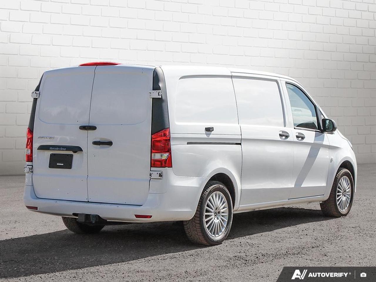 2019 Mercedes-Benz Metris Cargo Van 126" WB Photo4