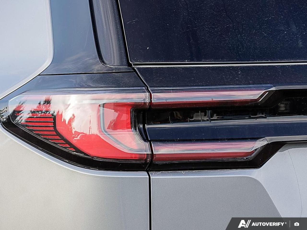 2027 GMC Acadia AWD AT4 Photo