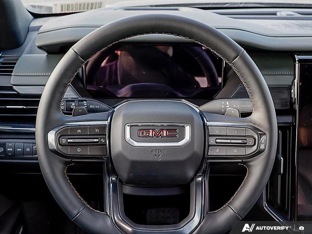 2027 GMC Acadia AWD AT4 Photo