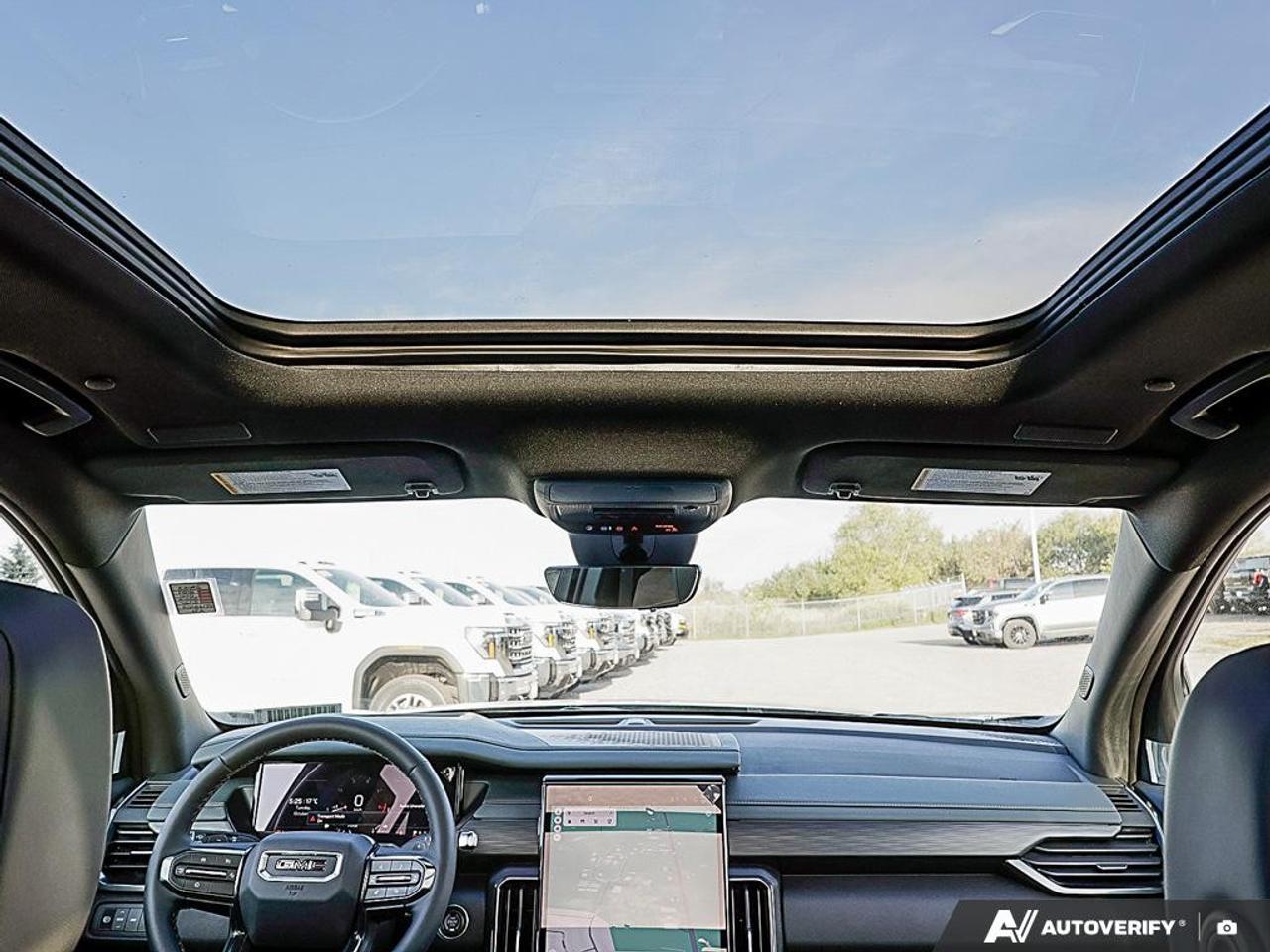 2027 GMC Acadia AWD AT4 Photo
