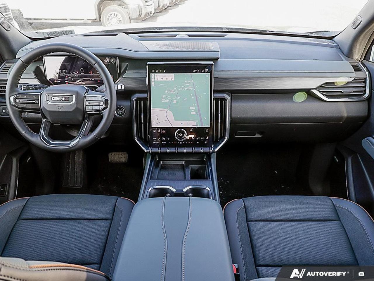 2027 GMC Acadia AWD AT4 Photo