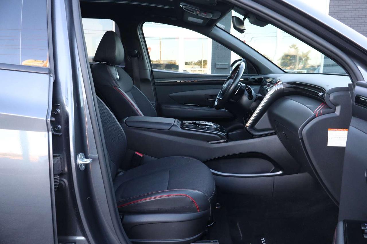 2024 Hyundai Tucson N-Line AWD   Accident Free   Moonroof   Clean Carfax Photo