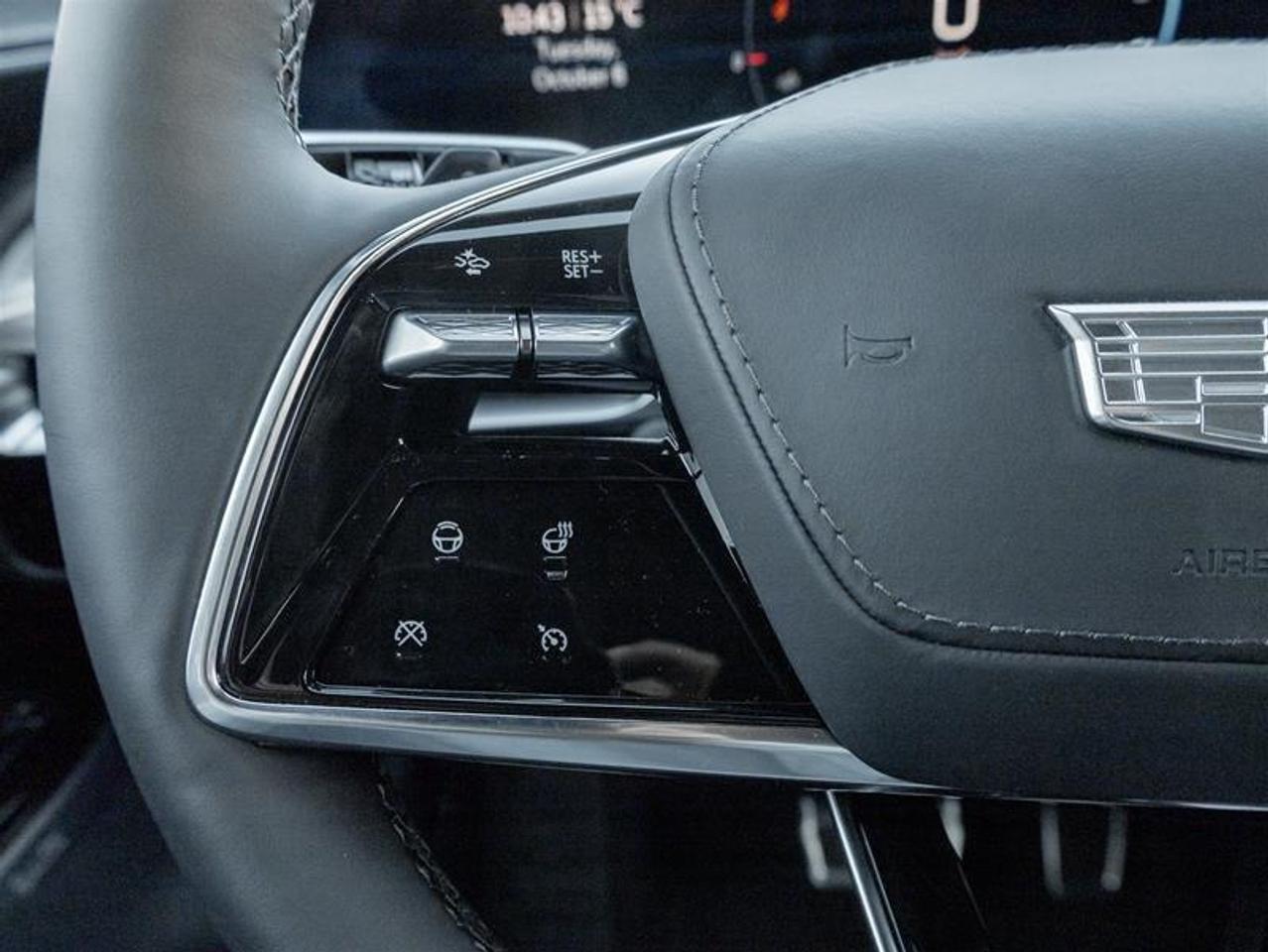 2027 Cadillac LYRIQ Signature Sport 4dr Photo