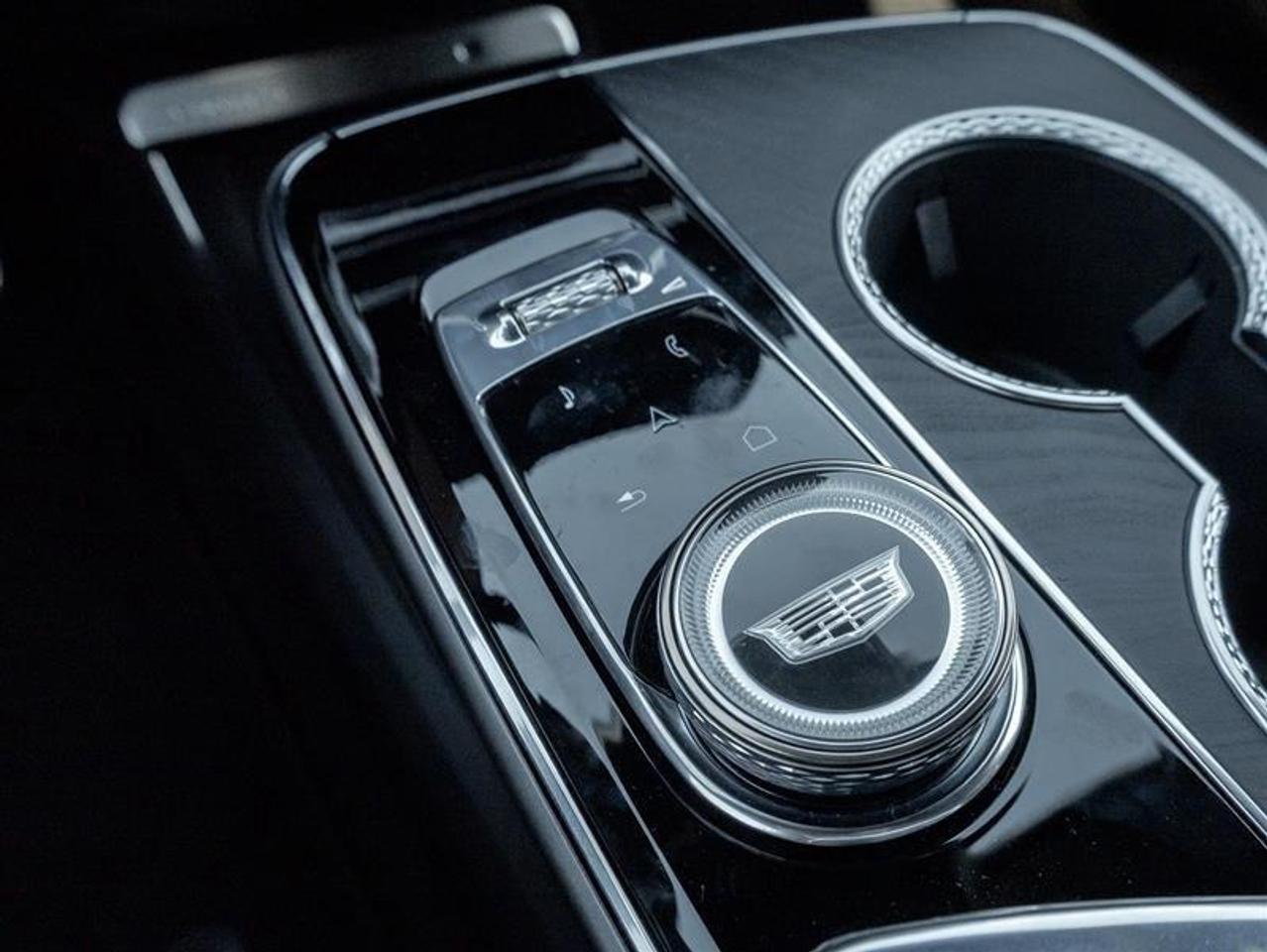2027 Cadillac LYRIQ Signature Sport 4dr Photo