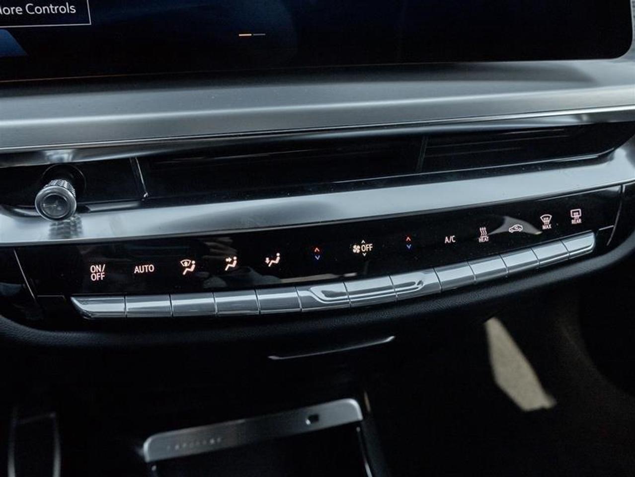 2027 Cadillac LYRIQ Signature Sport 4dr Photo