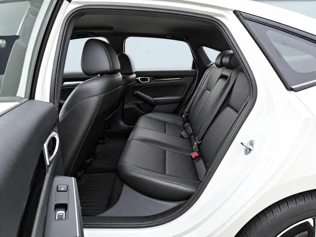 2025 Honda Civic Sport Touring Hybrid   Leather   Sunroof   Carplay  NAVI/ LANE KEEP ASSIST/  Wireless charging Photo