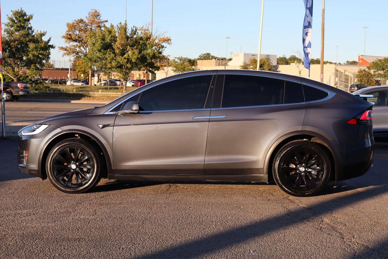 2021 Tesla Model X LONG RANGE PLUS   6 Passenger   No Accident   FSD 3 Photo