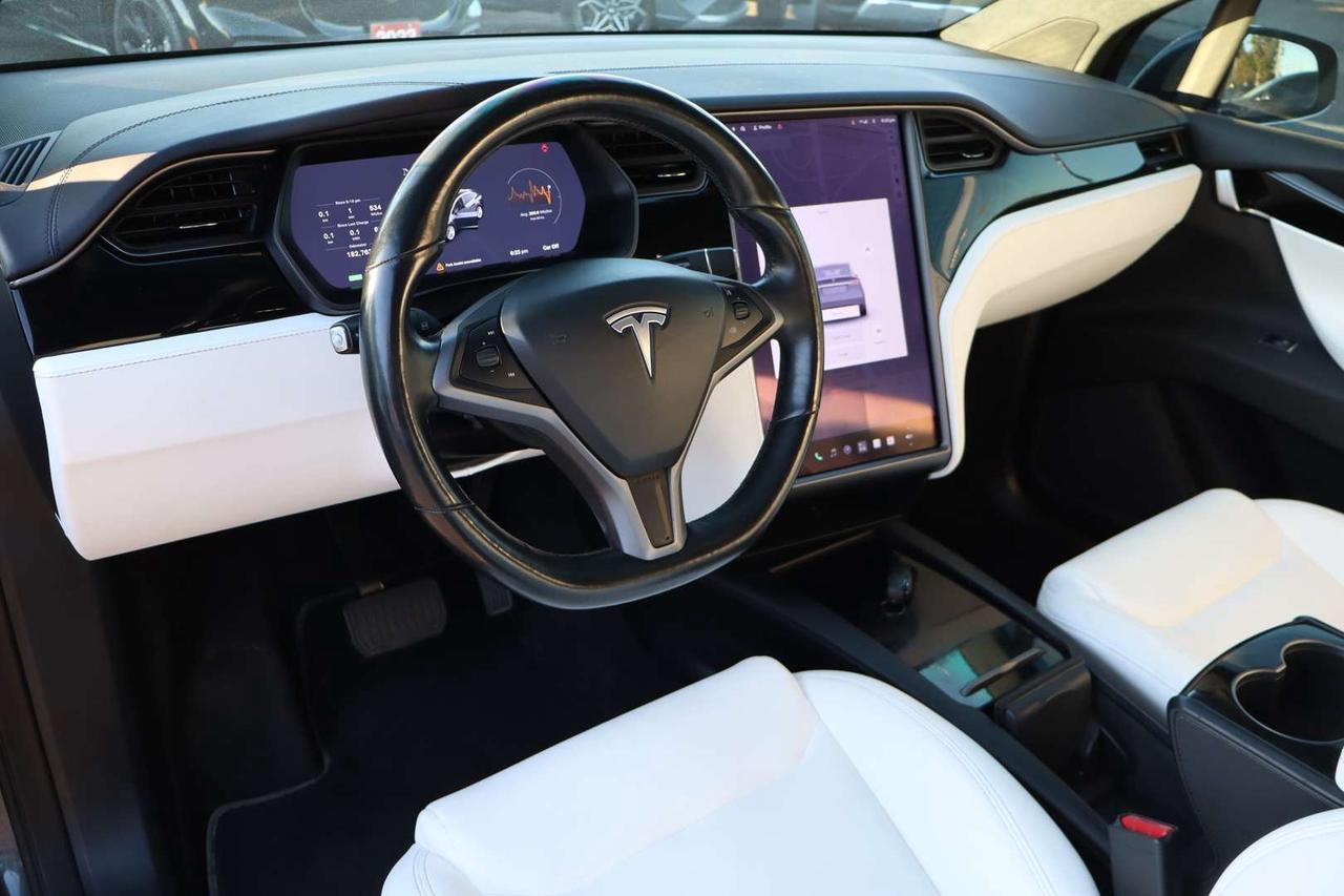 2021 Tesla Model X LONG RANGE PLUS   6 Passenger   No Accident   FSD 3 Photo
