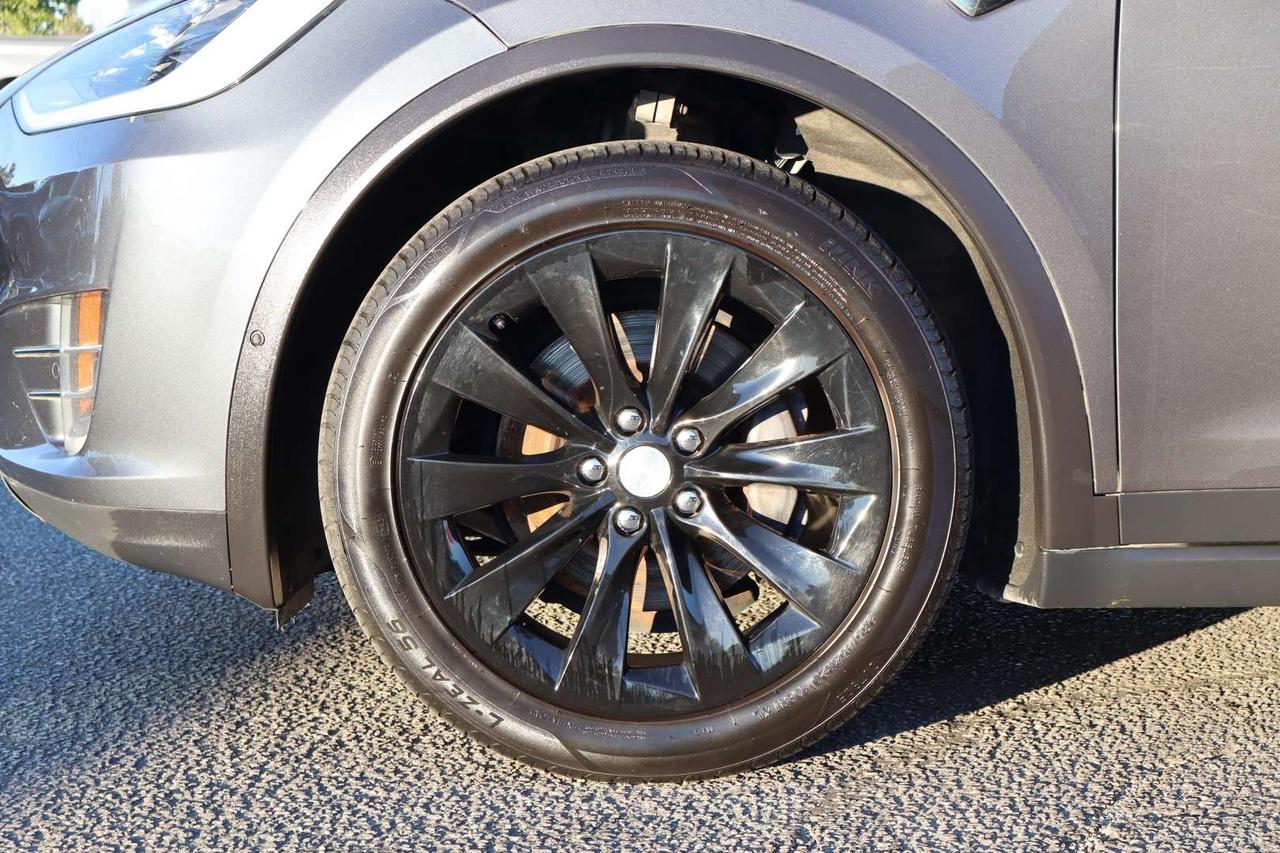 2021 Tesla Model X LONG RANGE PLUS   6 Passenger   No Accident   FSD 3 Photo