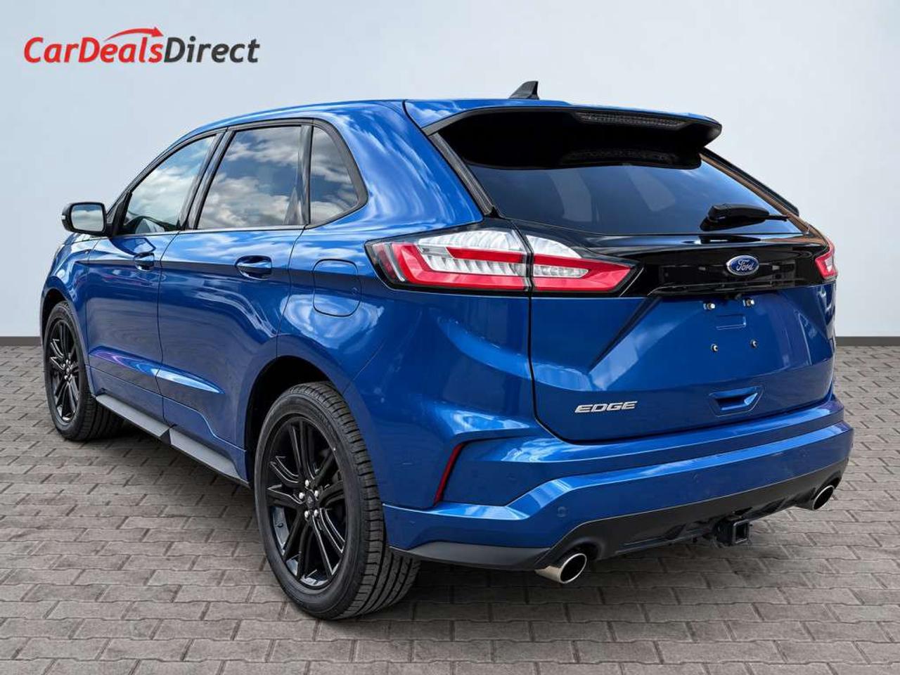 2020 Ford Edge ST-Line AWD   2.0L Turbocharged Ecoboost  Atlas Blue Metallic on Black Leatherette   Front Heated Seats and Steering  8-i Photo