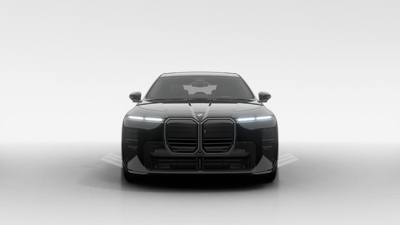 2027 BMW 740 xDrive MSE 4dr All-Wheel Drive Sedan Photo