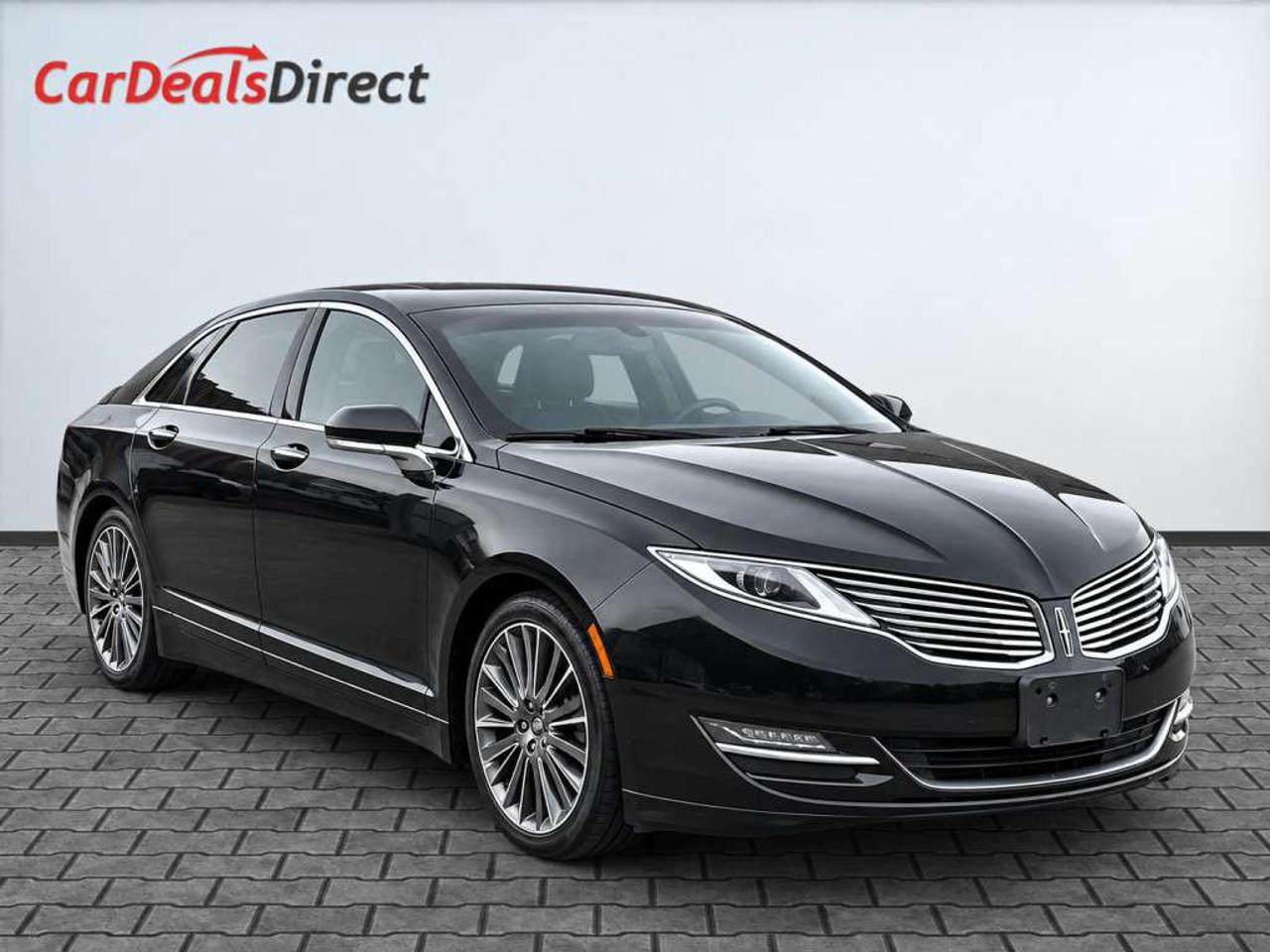 2016 Lincoln MKZ Reserve AWD / LEATHER / NAVI / SUNROOF / BACKUP CAM Photo