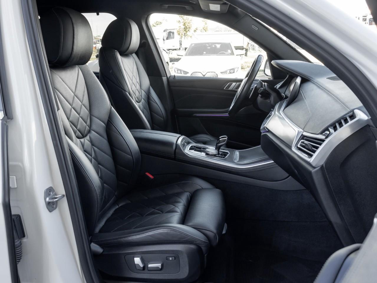 2023 BMW X5 xDrive40i 4dr All-Wheel Drive Sports Activity Vehicle Photo