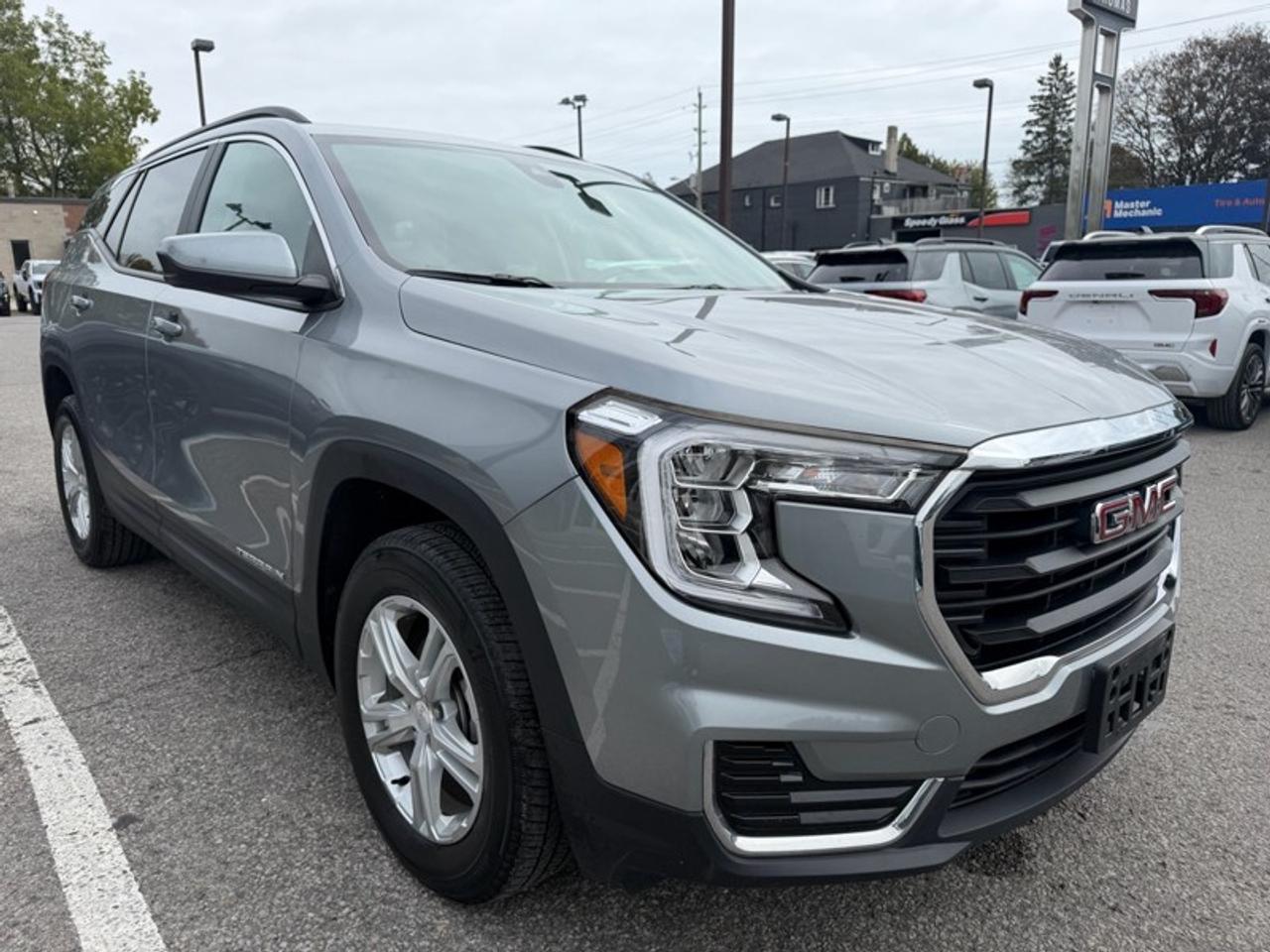 2024 GMC Terrain AWD SLE Photo